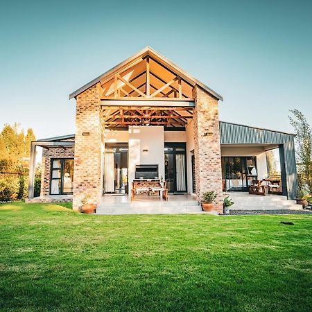 クラレンスThe Stoke Houseアパートメント エクステリア 写真