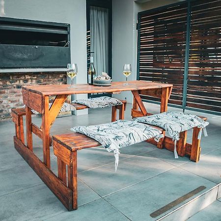 クラレンスThe Stoke Houseアパートメント エクステリア 写真